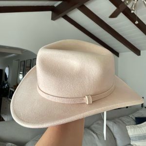 Trail Dusted Cowboy Hat (color: sand)